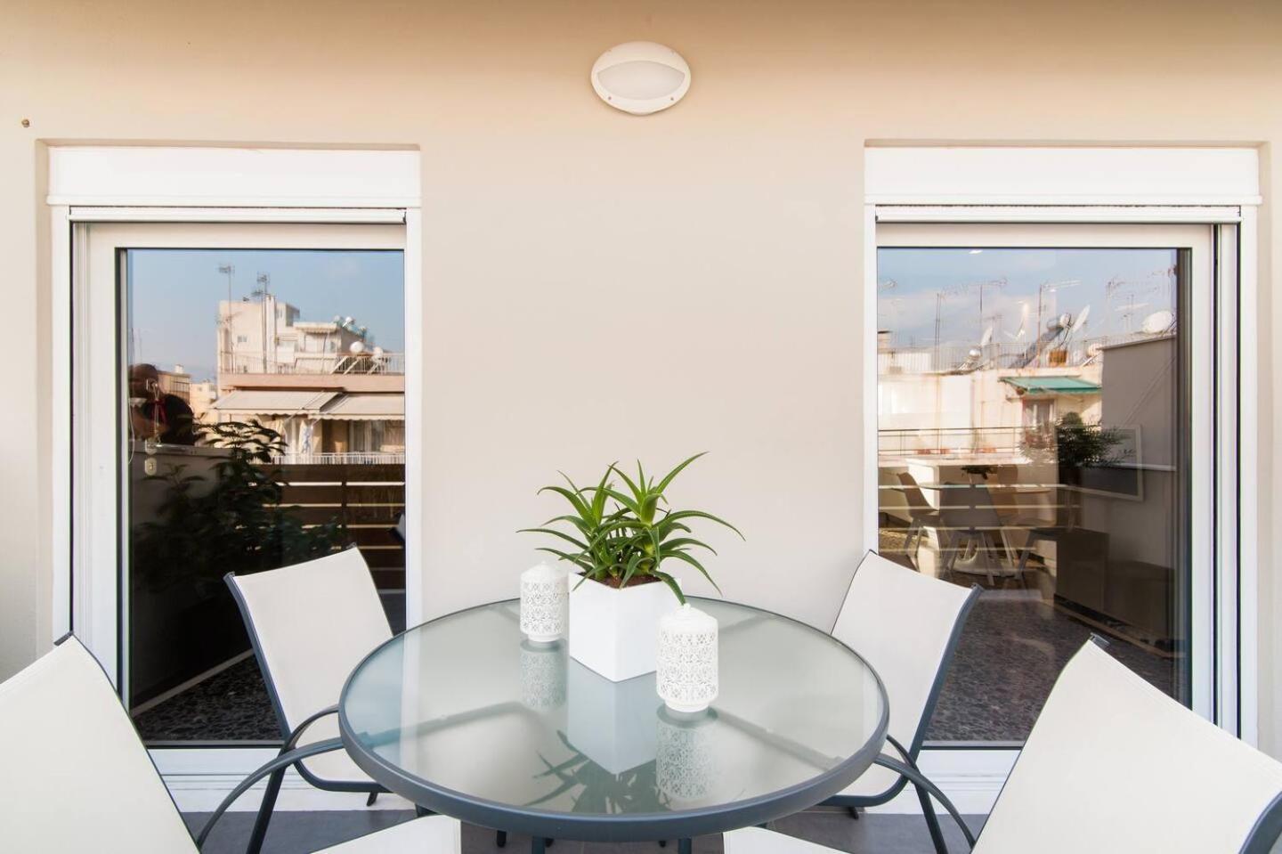 Ma Maison Nο 1, Penthouse, Acropolis And Lycabettus View, Ultra High Speed Internet 300 Mbps, 15' To Acropolis By Metro, 1' From Metro Station Athen Exterior foto