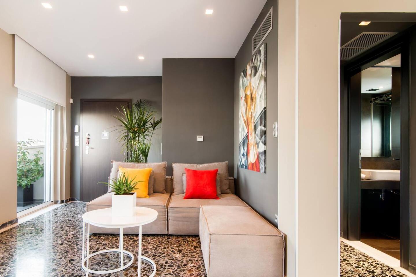 Ma Maison Nο 1, Penthouse, Acropolis And Lycabettus View, Ultra High Speed Internet 300 Mbps, 15' To Acropolis By Metro, 1' From Metro Station Athen Exterior foto