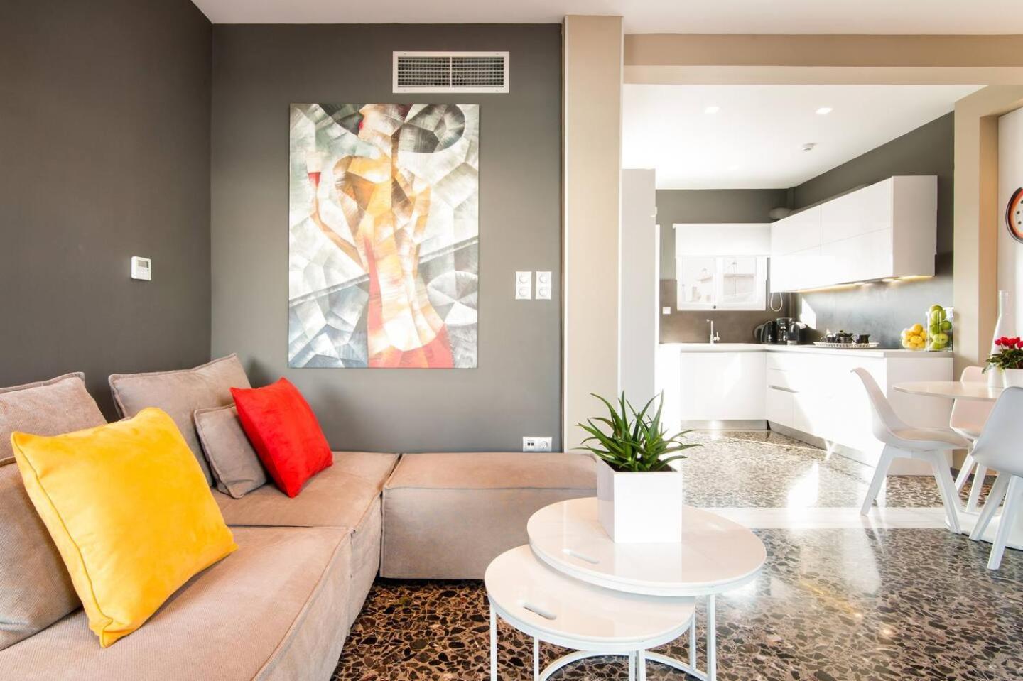 Ma Maison Nο 1, Penthouse, Acropolis And Lycabettus View, Ultra High Speed Internet 300 Mbps, 15' To Acropolis By Metro, 1' From Metro Station Athen Exterior foto